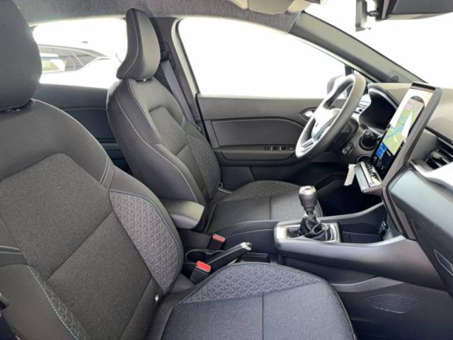 Renault Captur image 8