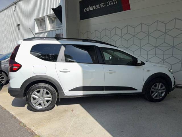 Dacia Jogger image 1
