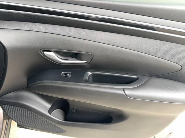 Hyundai Tucson image 6