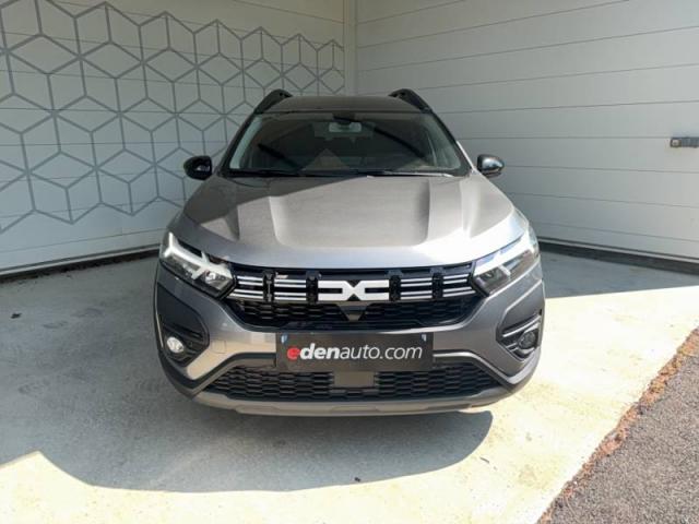 Dacia Jogger image 1