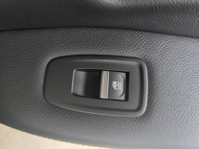 Renault Mégane image 2