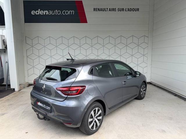Renault Clio image 9