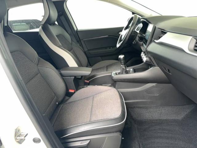 Renault Captur image 8