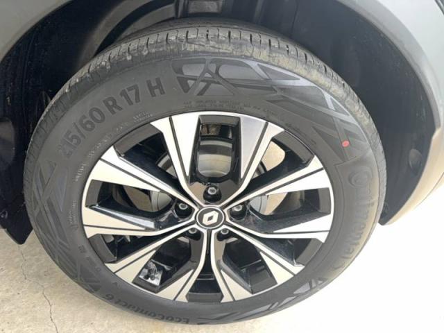 Renault Captur image 2