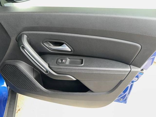 Dacia Duster image 7