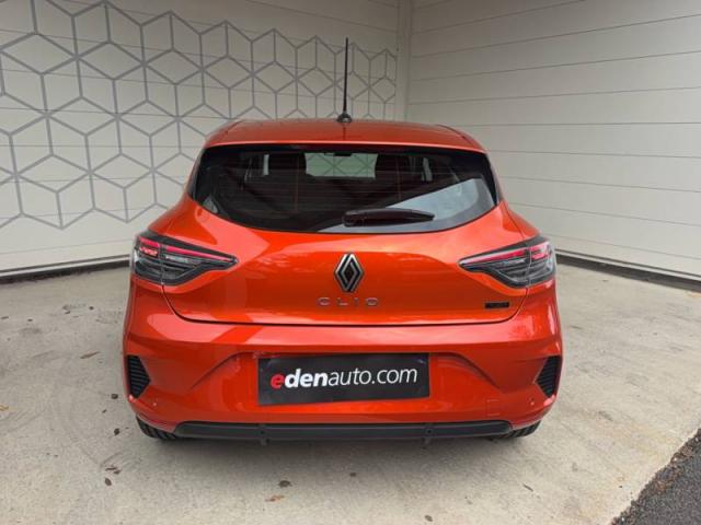 Renault Clio image 8