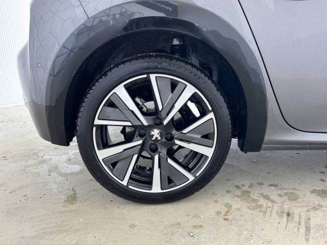 Peugeot 208 image 3