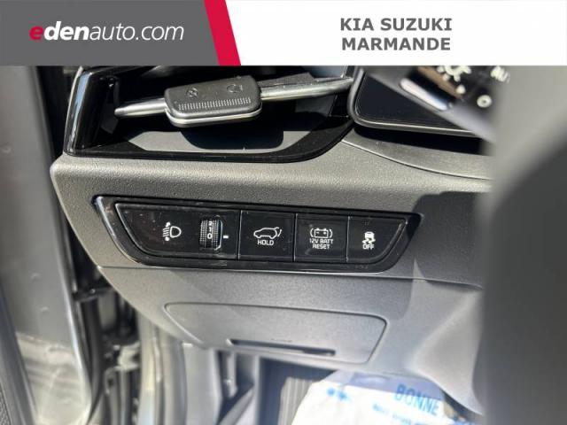 Kia Niro image 8