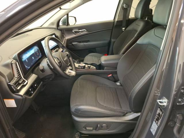 Kia Sportage image 8