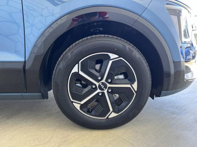 Kia Niro image 7