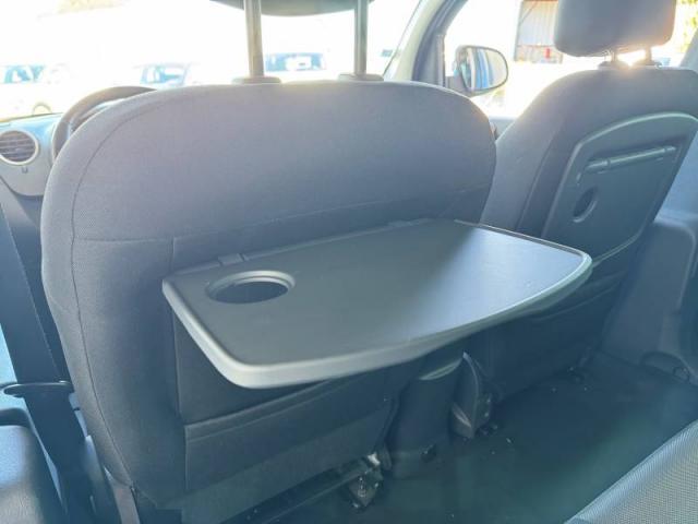 Renault Kangoo image 6
