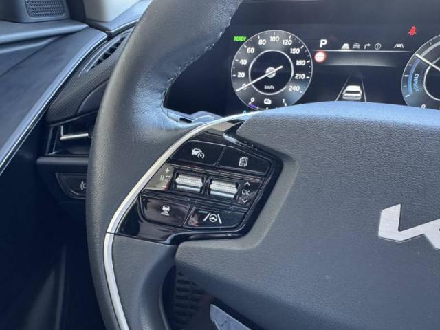 Kia Niro image 5