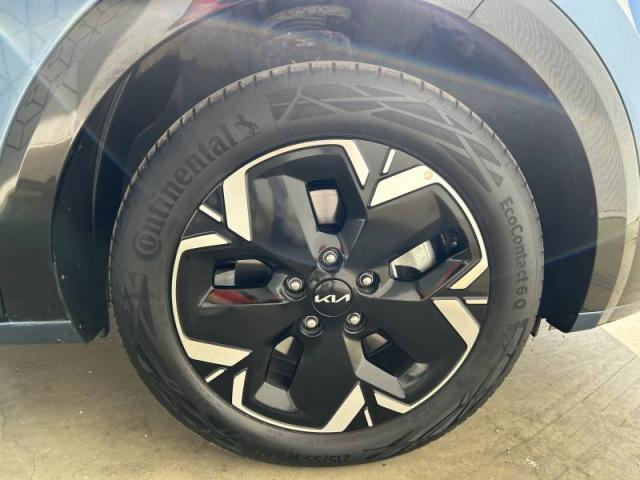 Kia Niro image 7