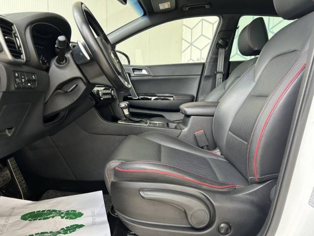 Kia Sportage image 9