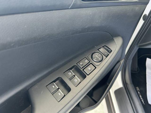 Hyundai Tucson image 9