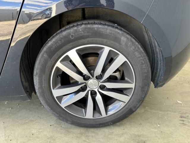 Peugeot 308 image 7