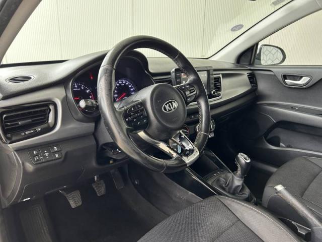 Kia Rio image 1