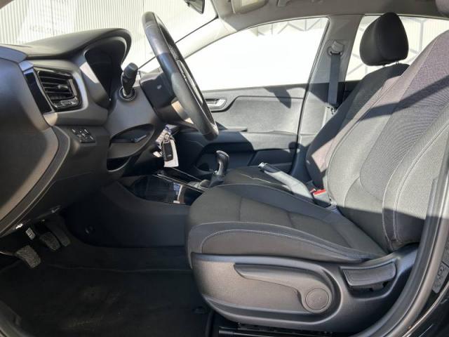 Kia Rio image 3