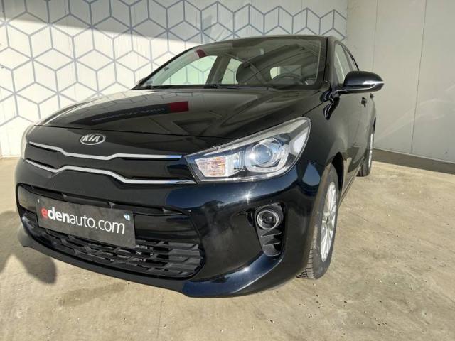 Kia Rio image 8