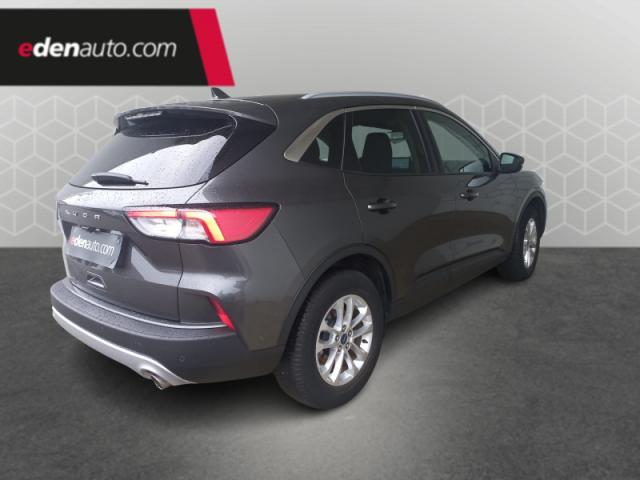Ford Kuga image 8