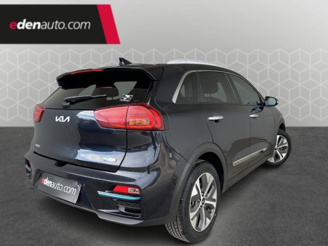 Kia Niro image 9