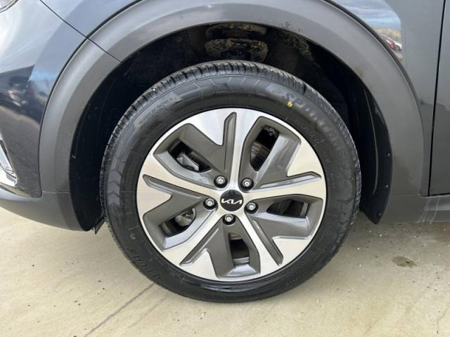 Kia Niro image 7