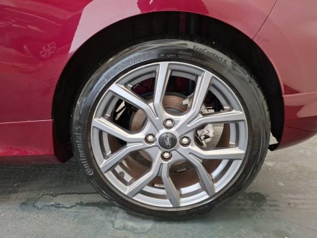 Ford Fiesta image 4