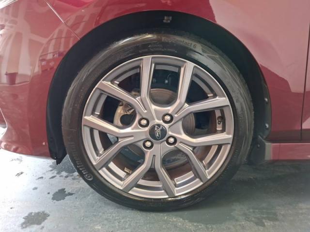 Ford Fiesta image 9