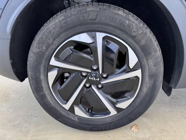 Kia Sportage image 8