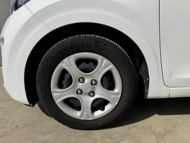 Kia Picanto image 1
