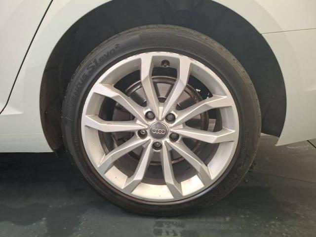 Audi A4 image 1