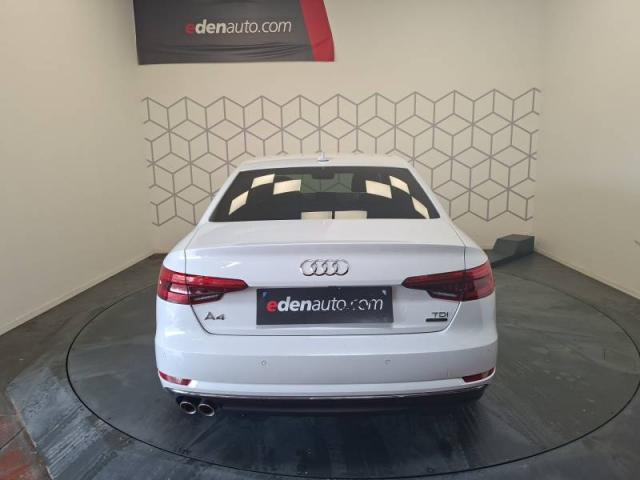 Audi A4 image 8