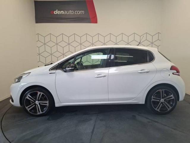 Peugeot 208 image 5