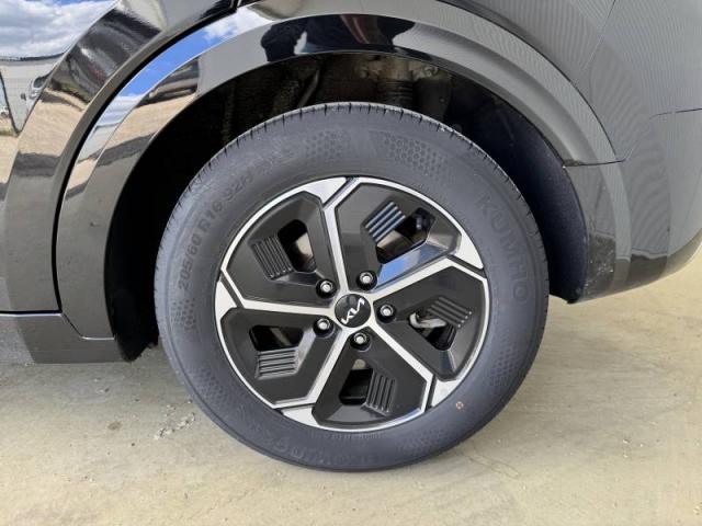 Kia Niro image 2