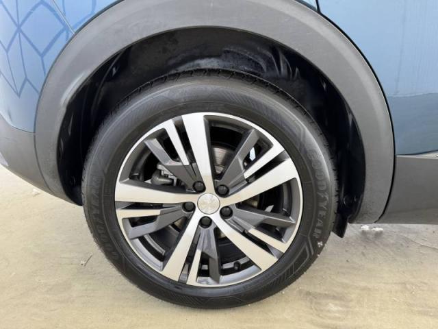 Peugeot 3008 image 3
