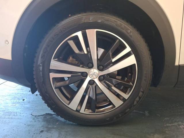 Peugeot 3008 image 6