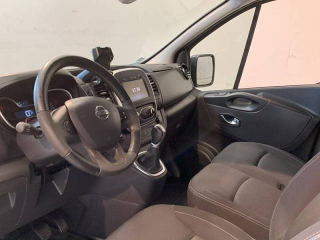 Nissan Nv300 image 1