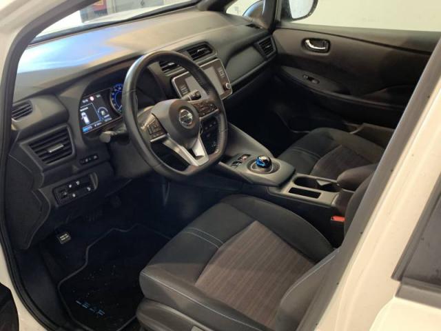 Nissan Leaf image 5