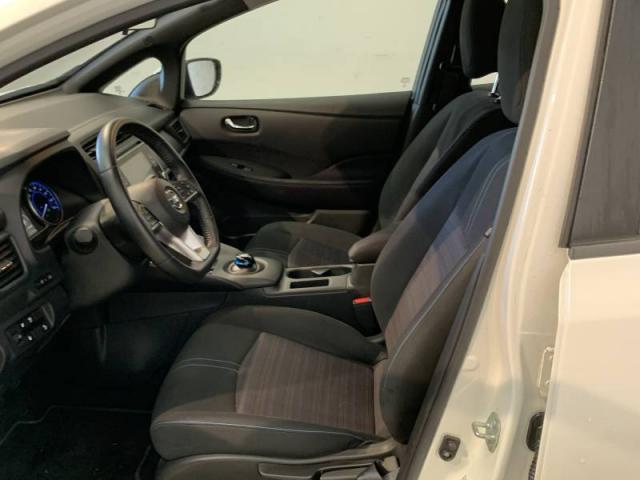 Nissan Leaf image 3