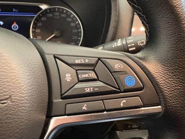 Nissan Juke image 7