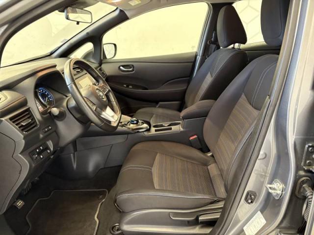 Nissan Leaf image 5