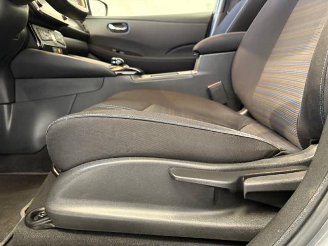 Nissan Leaf image 4