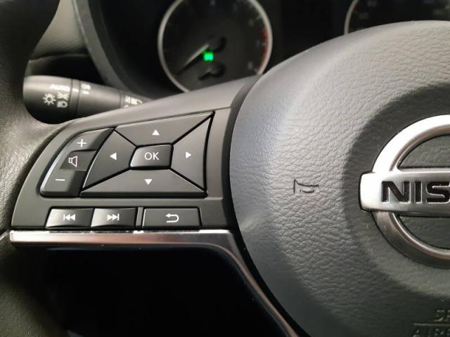 Nissan Juke image 1