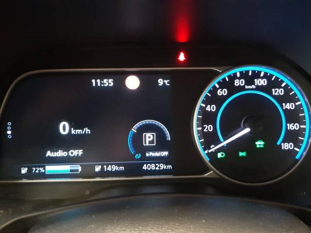 Nissan Leaf image 5