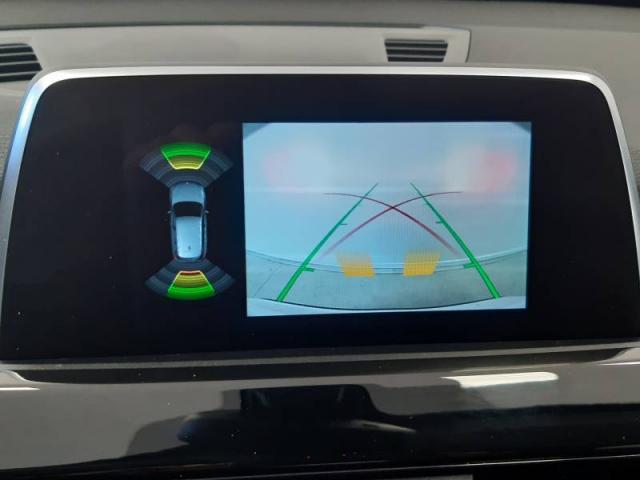 Bmw X1 image 2