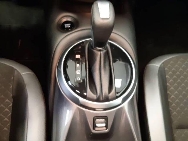 Nissan Juke image 3
