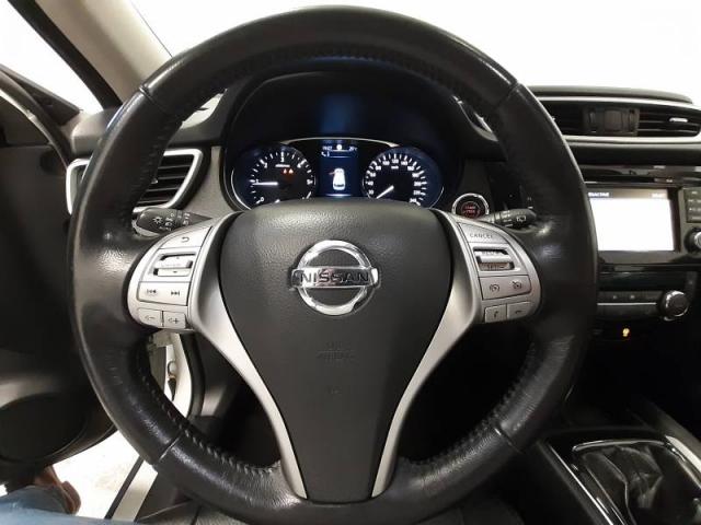 Nissan X-Trail image 1