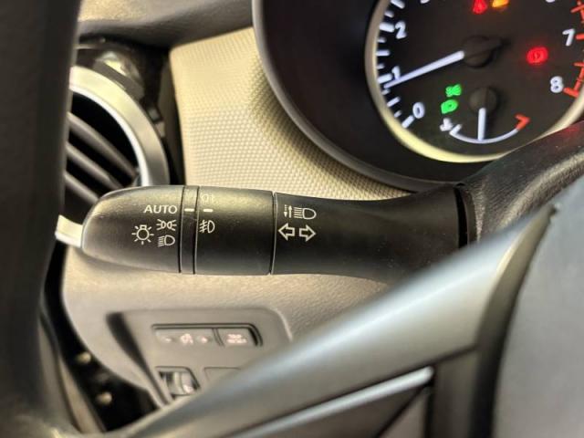 Nissan Micra image 2