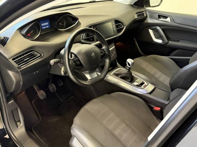 Peugeot 308 image 4