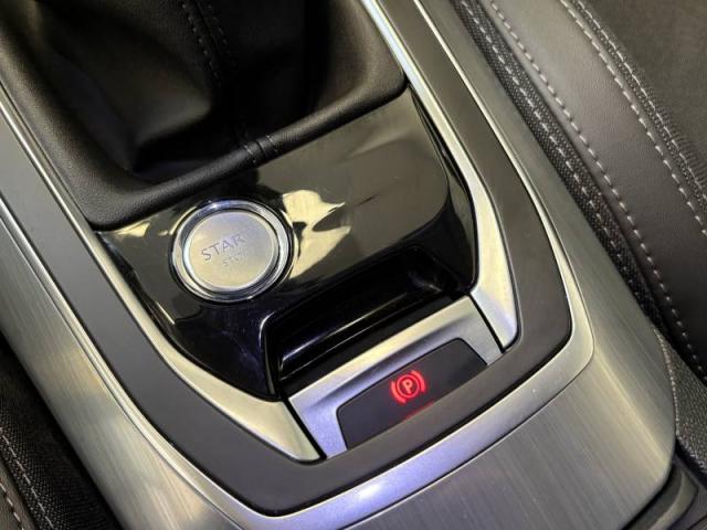 Peugeot 308 image 2